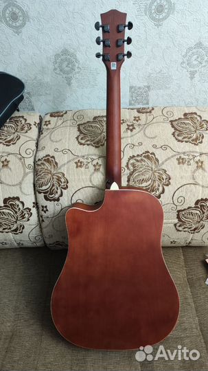 Продам акустическую гитару Kepma d1c