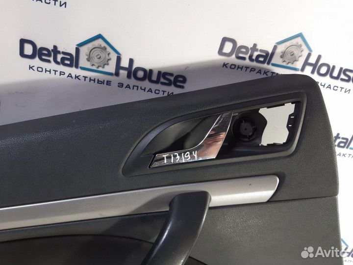 Обшивка двери задняя левая Skoda Octavia A5 1.9