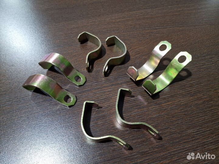 Скоба втулки стабилизатора Audi 80 B3, Passat B2