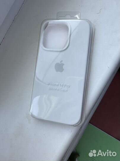 Чехол на iPhone 14 pro