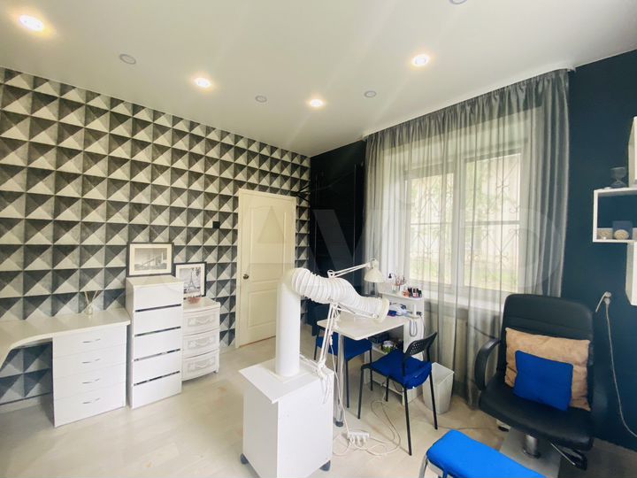 3-к. квартира, 63 м², 1/2 эт.