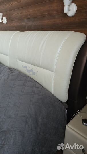 Кровать двухспальная 180 на 200 бу