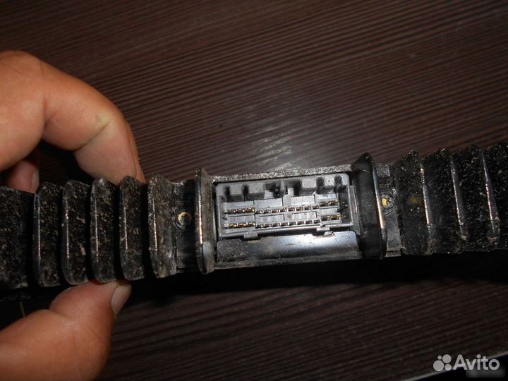 Усилитель акустической системы Nissan Maxima a33