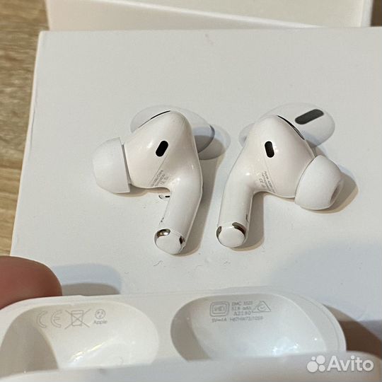 Беспроводные наушники apple airpods Pro