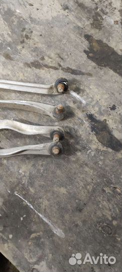 Верхний рычаг Ауди А4 Б5