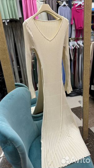 Платье женское бежевое