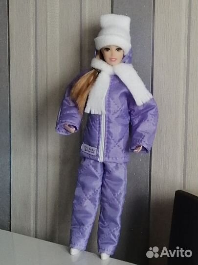 Кукла в стеганом костюме