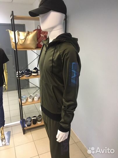 Костюм EA7 Armani 3XL оригинал новый