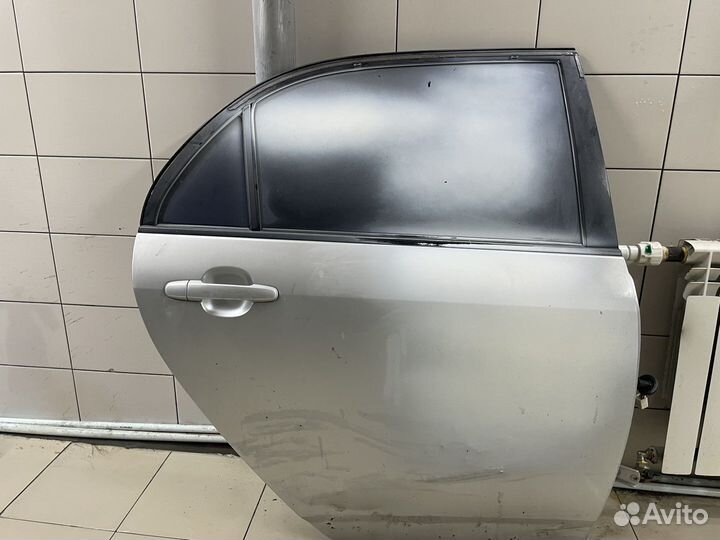 Toyota corolla 120 дверь задняя правая