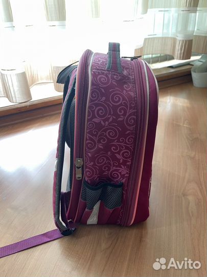 Рюкзак школьный