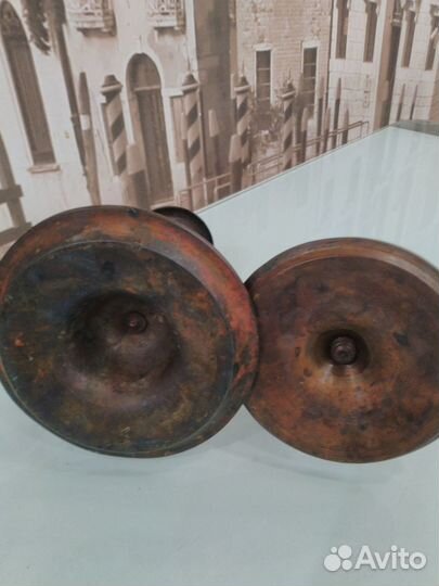 Подсвечники