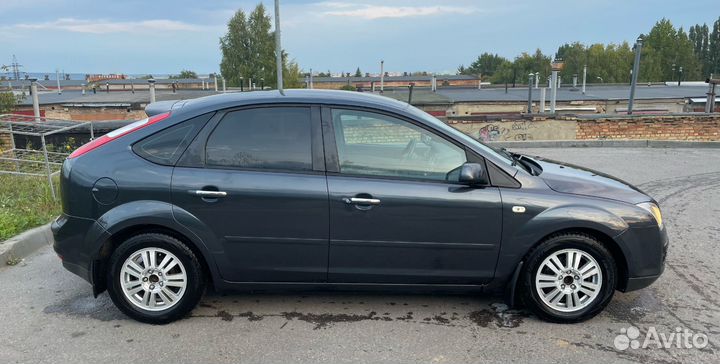 Ford Focus 1.6 МТ, 2007, 200 000 км