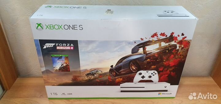 Xbox One S 1Tb. с играми в комплекте