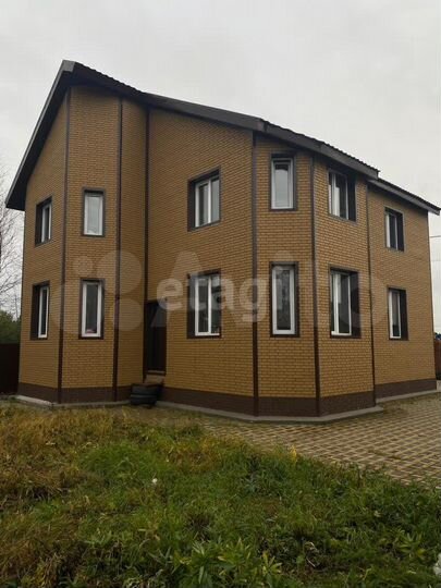 Дом 154,3 м² на участке 6,1 сот.