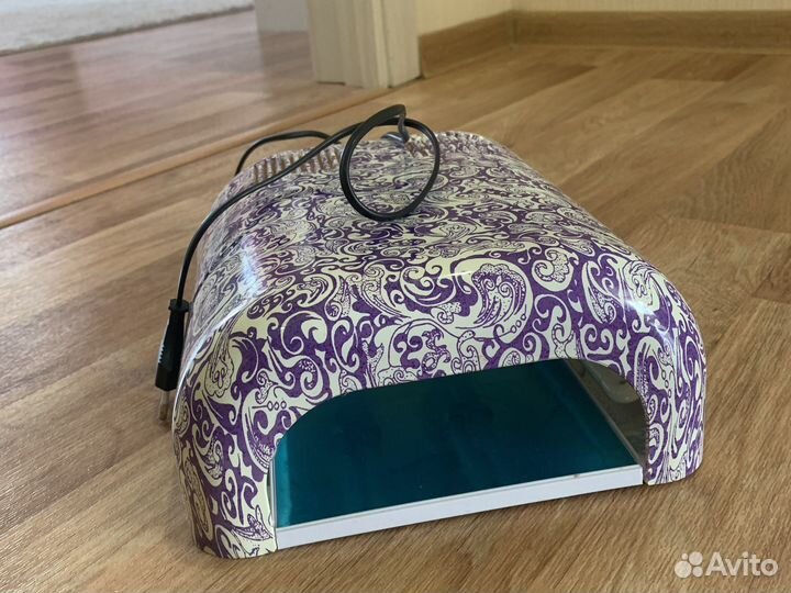 Уф лампа для ногтей