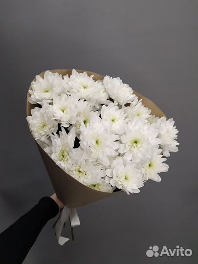 Букет Хризантема кустовая в оформлении