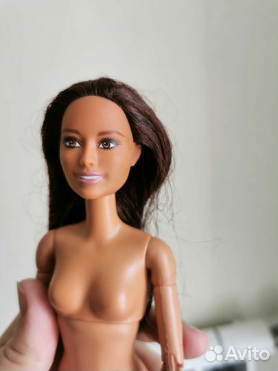 Barbie National Geographic на подвижном теле