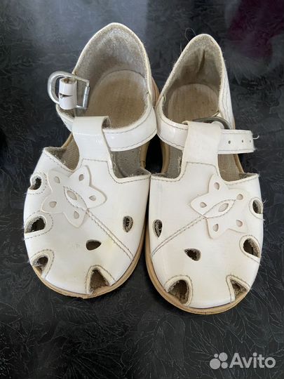 Сандалии для девочки