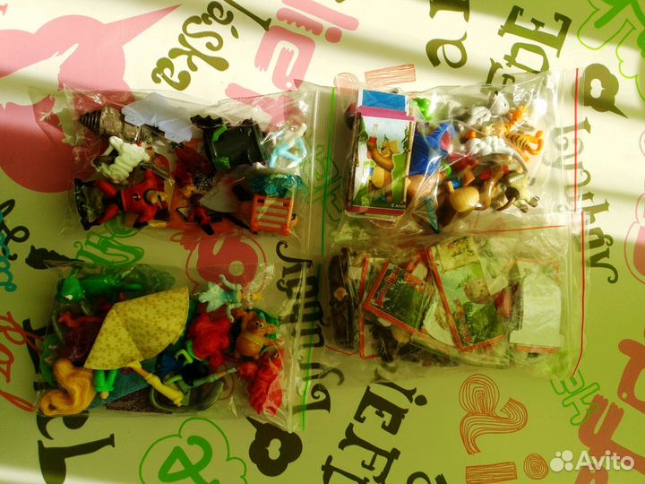 Киндер-сюрприз целые серии 90 и др