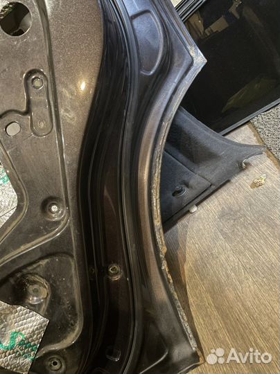 Продам дверь заднюю правую