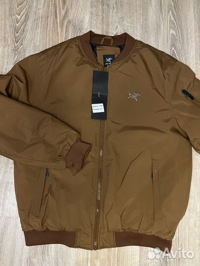 Ветровка мужская