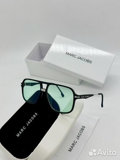 Солнцезащитные очки Marc jacobs