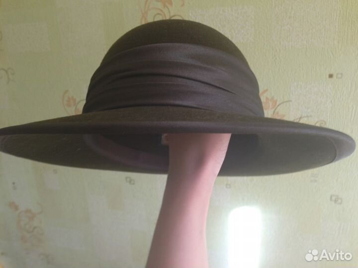 Продам фетровую шляпу