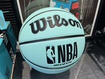 Баскетбольный мяч Wilson NBA в подарочной упаковке