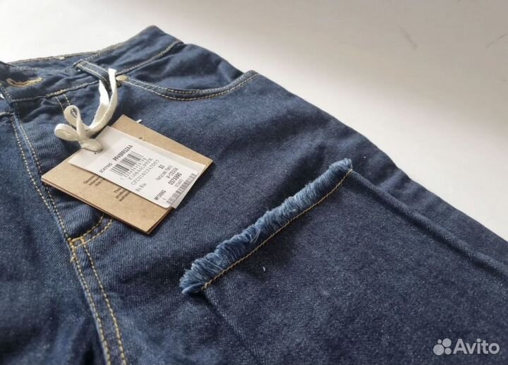 Rinascimento новые джинсы xs 40 42