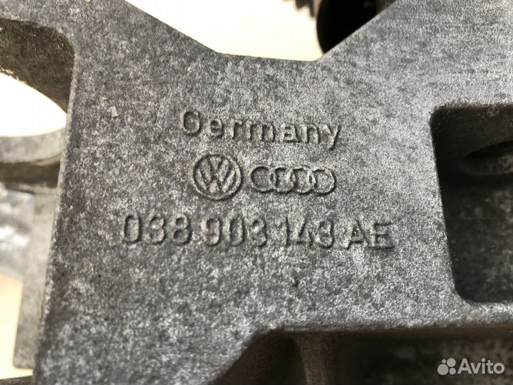 Кронштейн генератора на Audi A6 C5 1.9