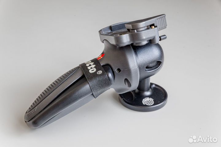 Manfrotto 324RC2 Шаровая головка для штатива