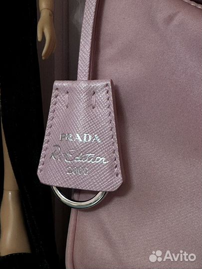 Сумка prada re edition 2005 розовая оригинал