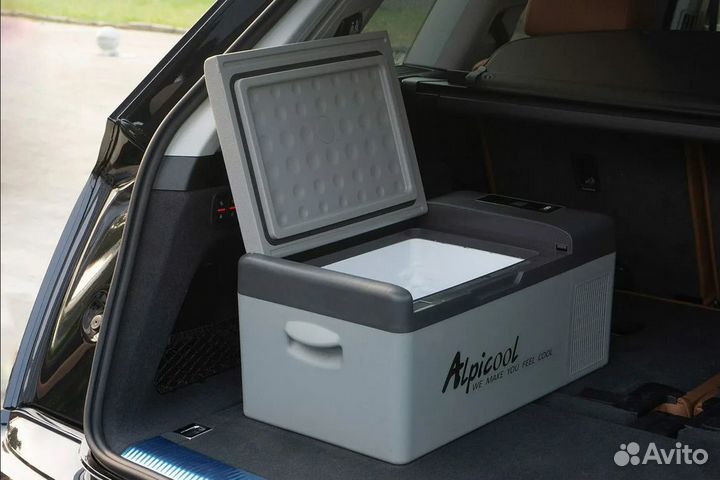 Холодильник маленький