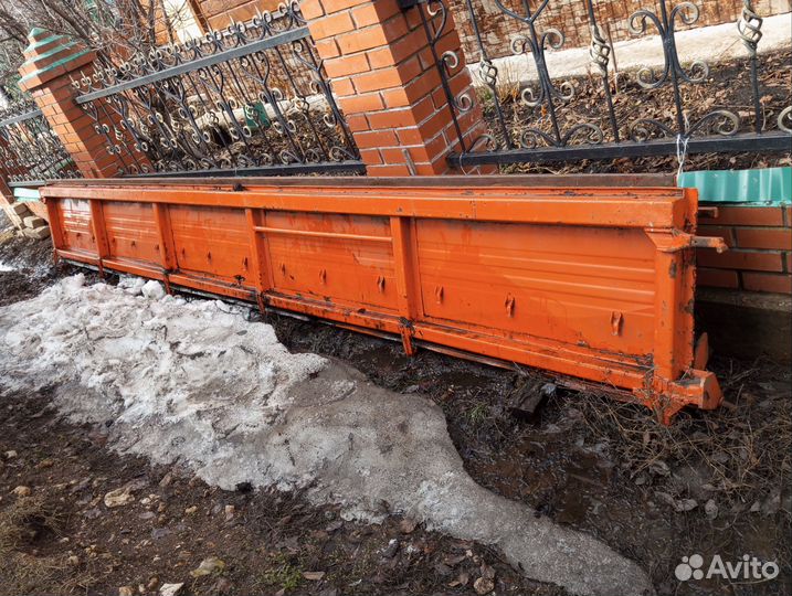 Борт на сельхозник