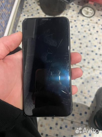 iPhone 11 Pro Max, 64 ГБ