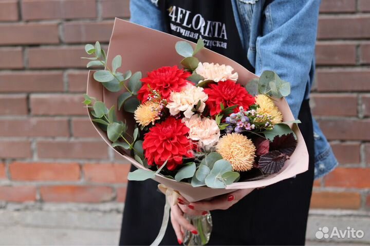 Букеты из роз. Букеты из гортензий. Доставка/Самов