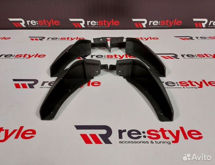 Брызговики Toyota Probox / Succeed Черные