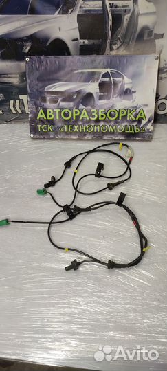 Задний датчик ABS Volvo S80