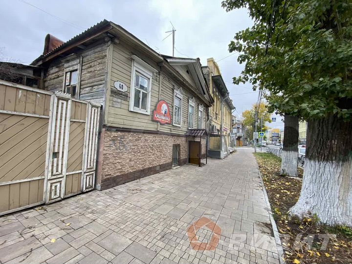 Торговое помещение на 1-й линии у Филармонии