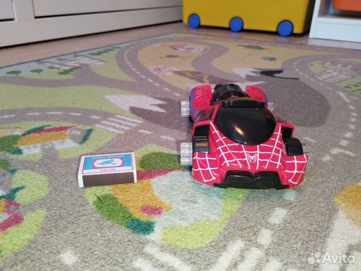 Бэтмобиль со звуком и светом