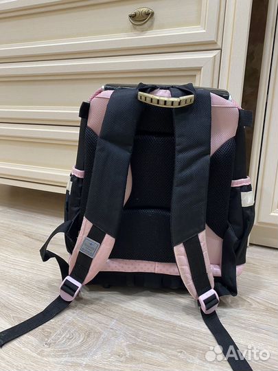 Портфель школьный для девочки