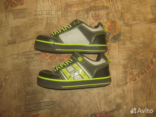 Роликовые светящиеся кроссовки Heelys р.36,5(23см) купить в Москве ...