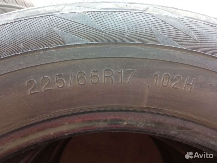 Landsail CLV2 Trailblazer 225/65 R17 102H