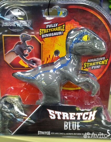 Тянущаяся фигурка Раптор Блю с подвижной головой