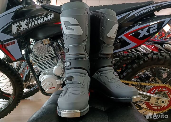 Мотоботы gaerne SG22