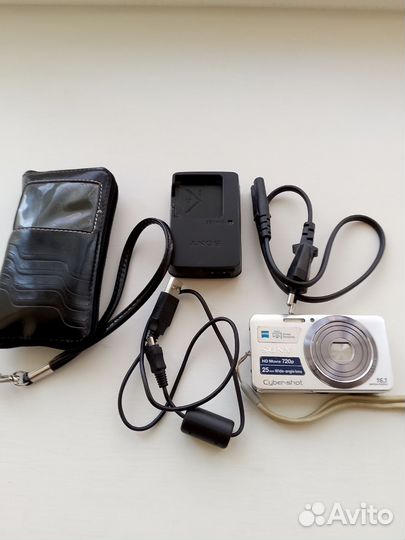 Цифровой фотоаппарат sony