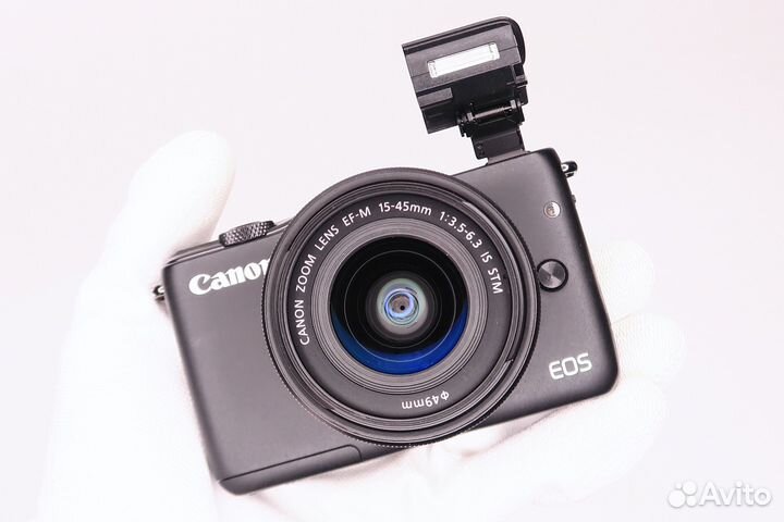 Фотоаппарат Canon EOS M10 + 15-45 (+акб/чехол)