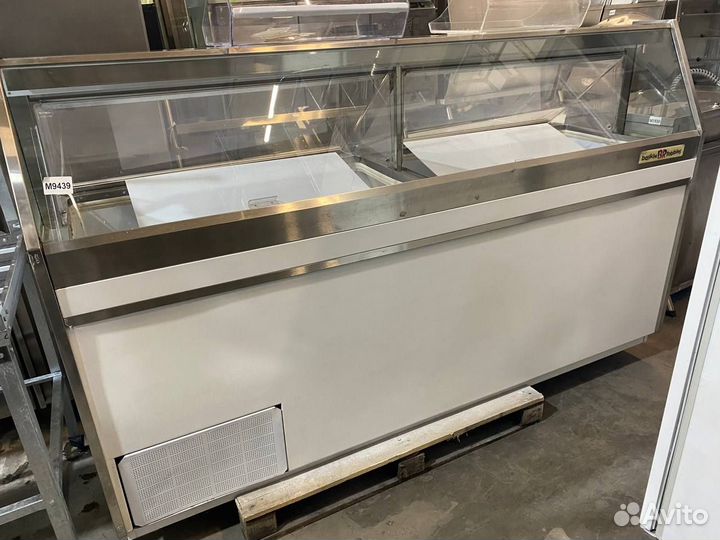 Витрина холодильная для мороженного
