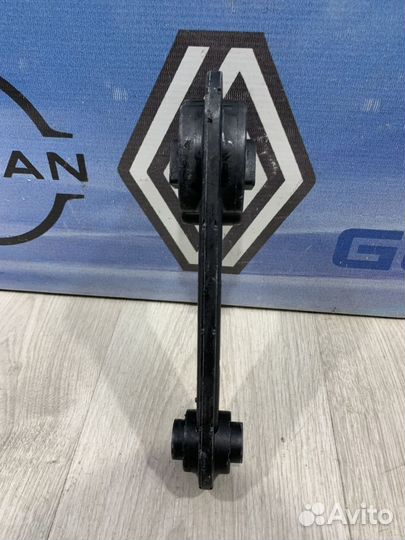 Опора двигателя двс Кронштейн Renault logan