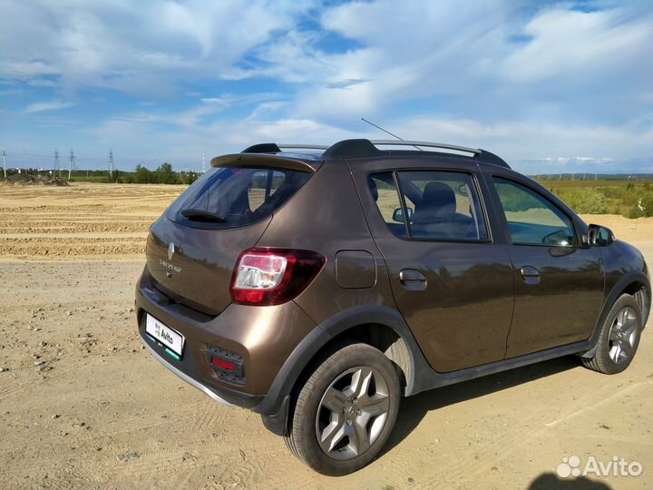 Renault Sandero Stepway 1.6 AT, 2020, 5 400 км